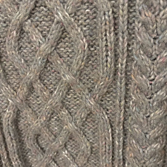 New York & company poly knit big collar sweater L - Picture 7 of 9